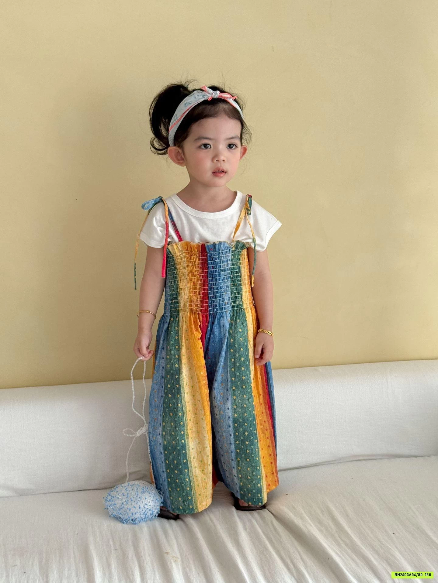 JUM QUAI MẢNH SẮC MÀU