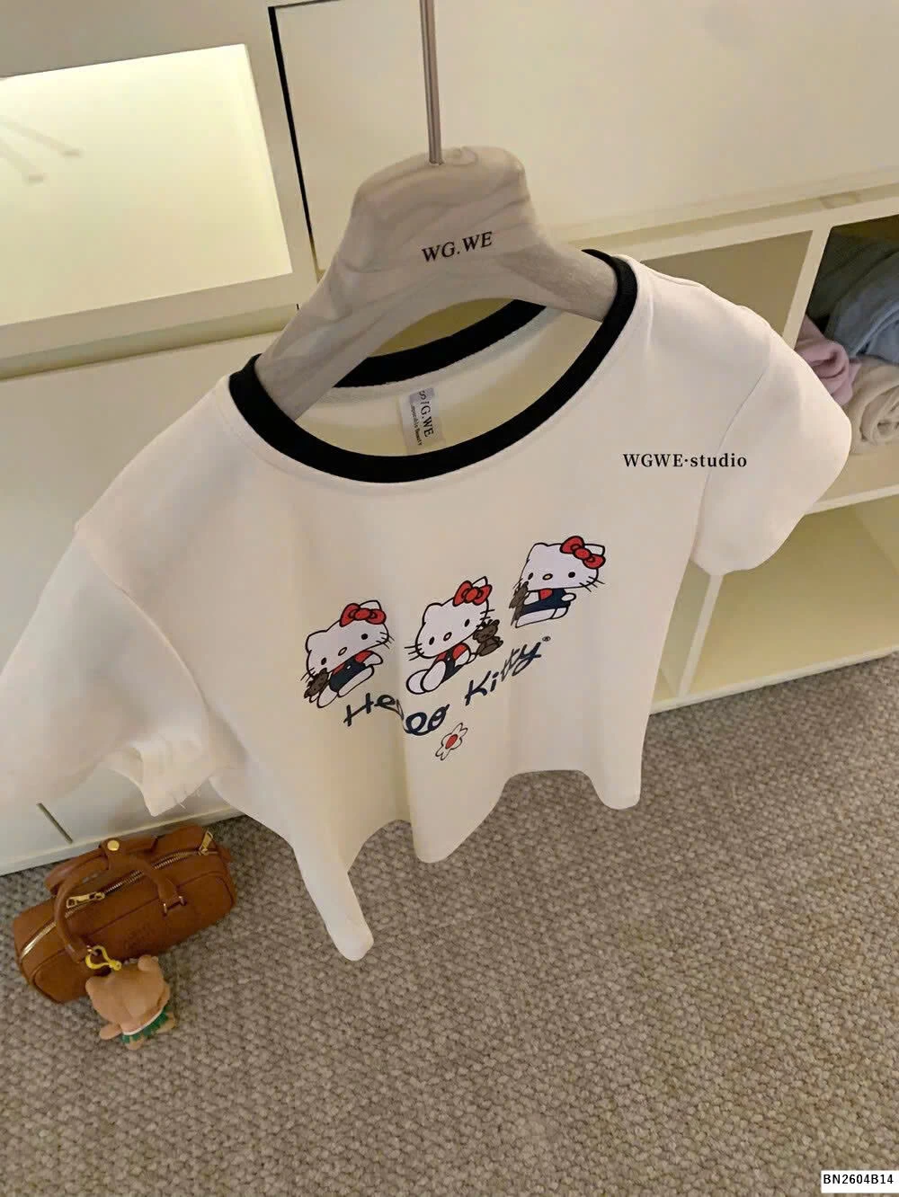 ÁO THUN HELLO KITTY WGWE