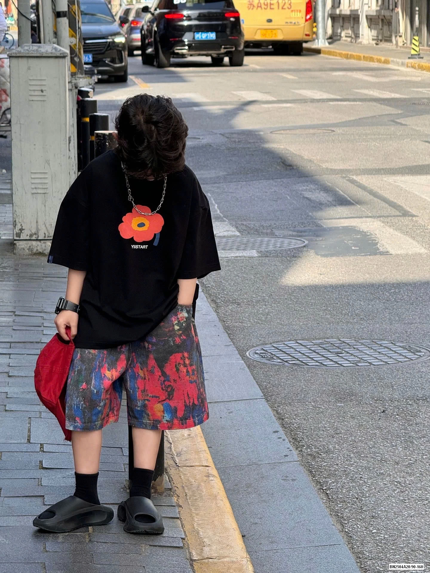 ÁO ĐEN HOA MIX SHORT LOANG