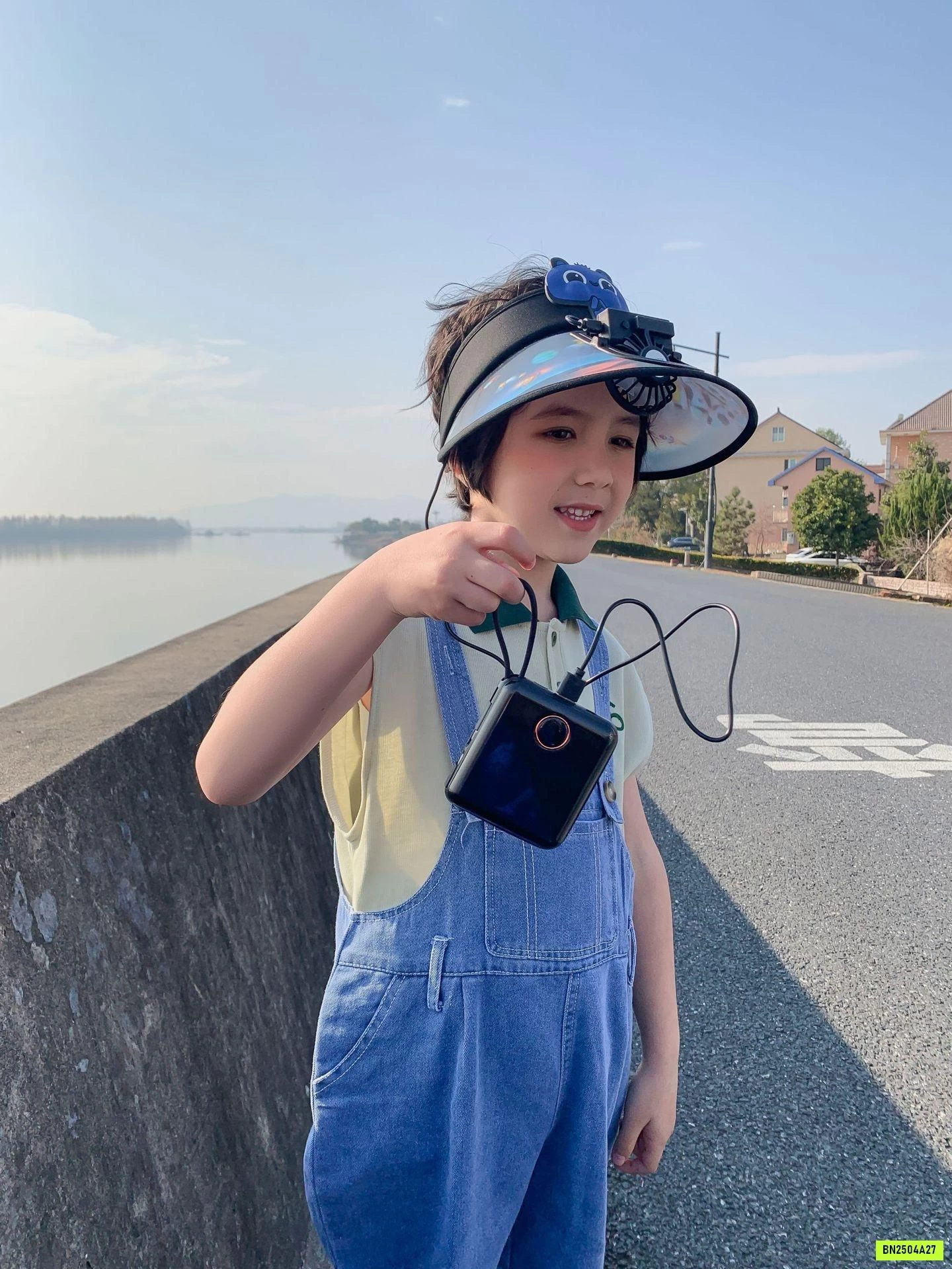 MŨ CHỐNG NẮNG NỬA ĐẦU KÈM QUẠT