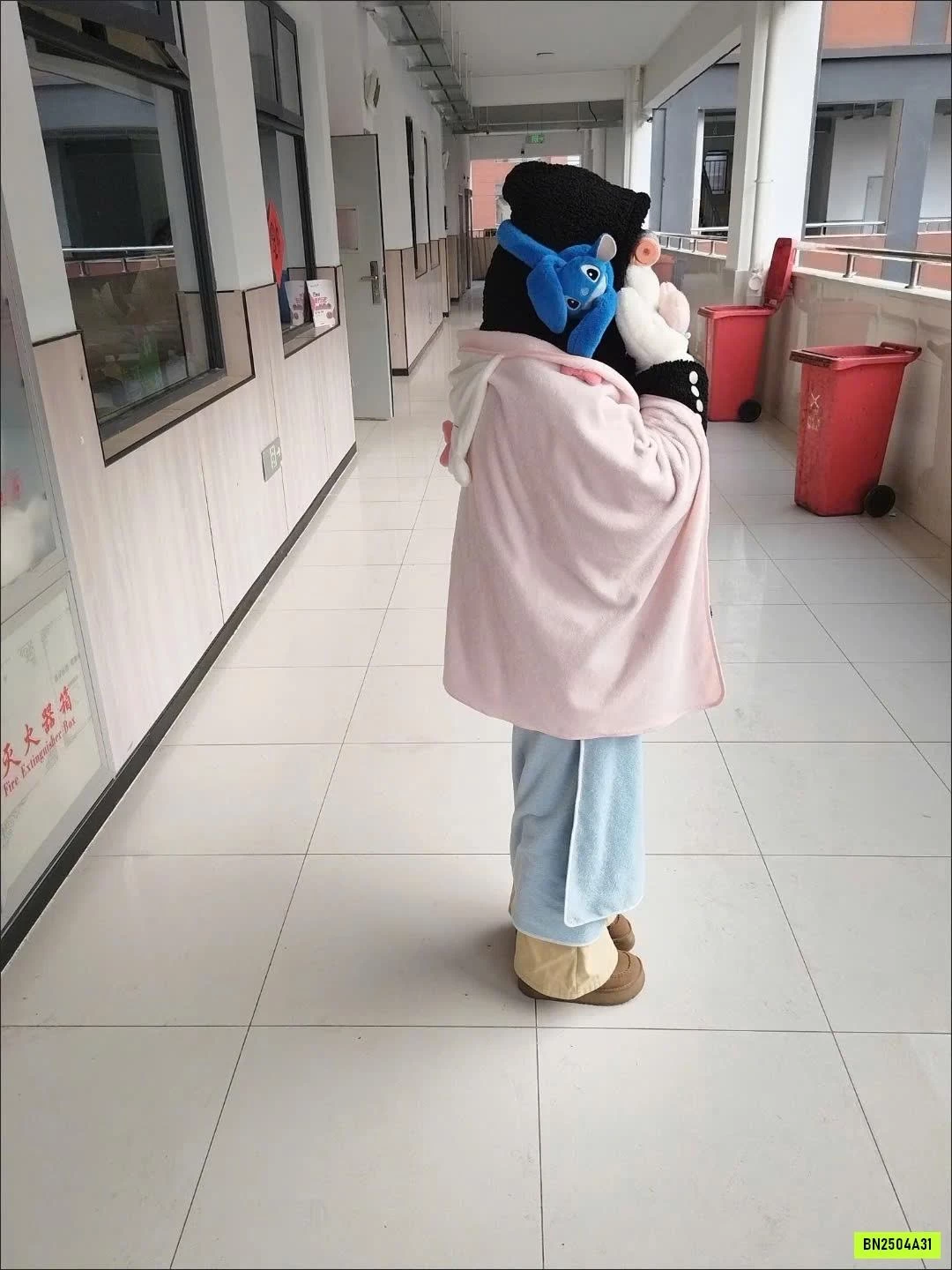 CHĂN KITTY GẤP GỌN