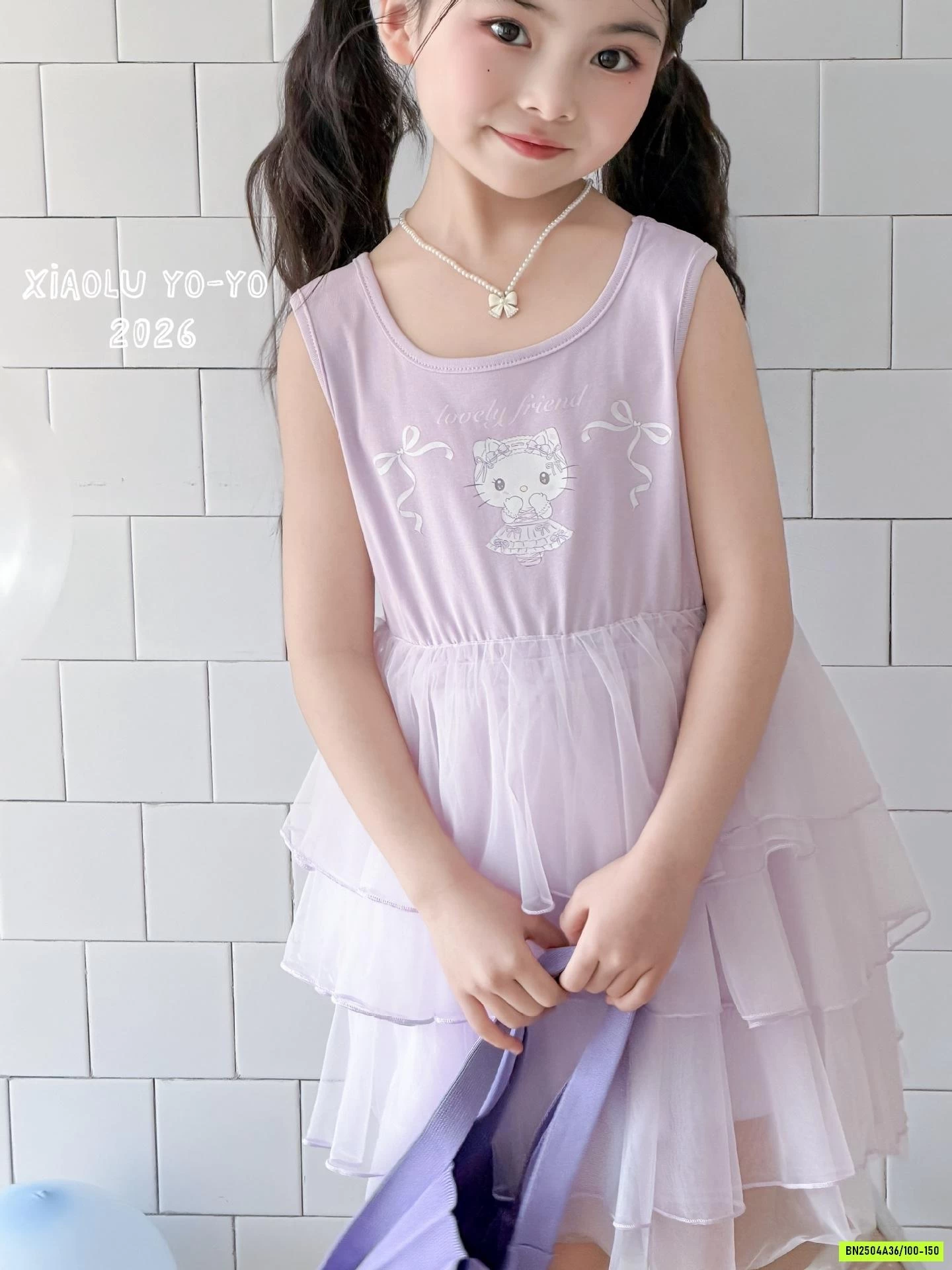 ĐẦM SÁT NÁCH CHÂN VOAN XINH XẮN