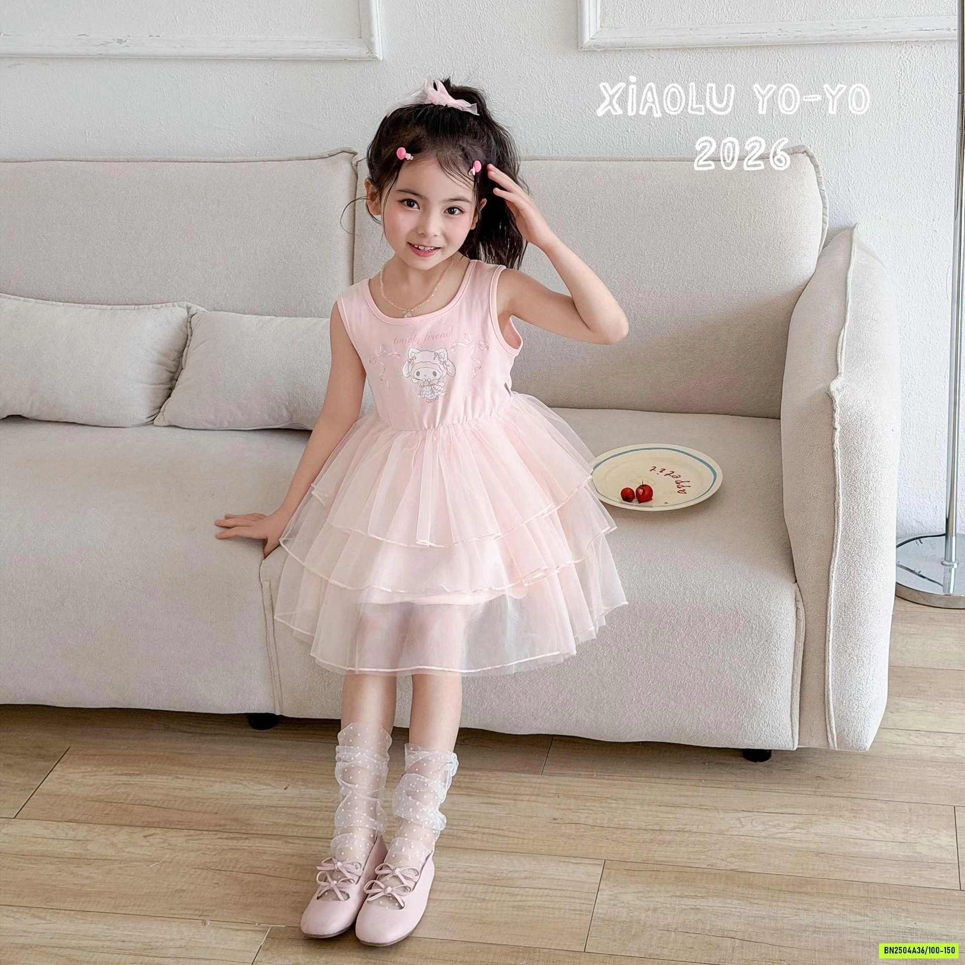 ĐẦM SÁT NÁCH CHÂN VOAN XINH XẮN