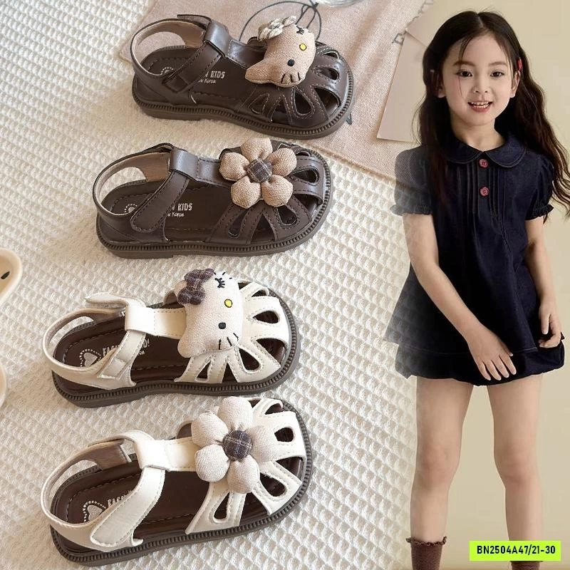 SANDAL GẮN HOA DỄ THƯƠNG