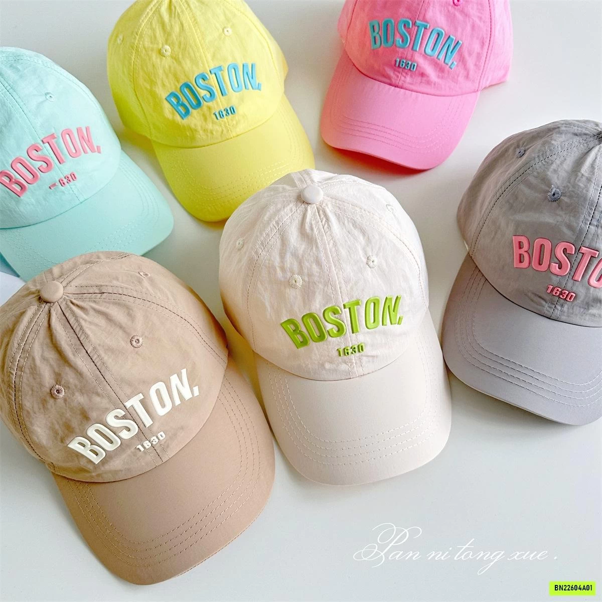 MŨ KẾT THÊU BOSTON MẸ BÉ