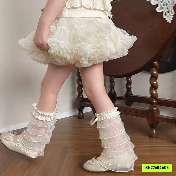 TẤT ỐNG VOAN REN XINH XẮN