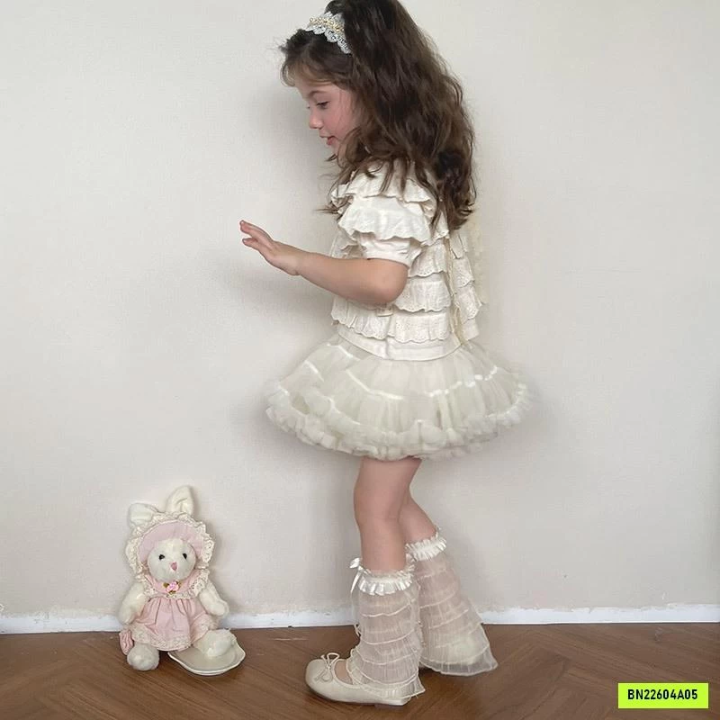 TẤT ỐNG VOAN REN XINH XẮN