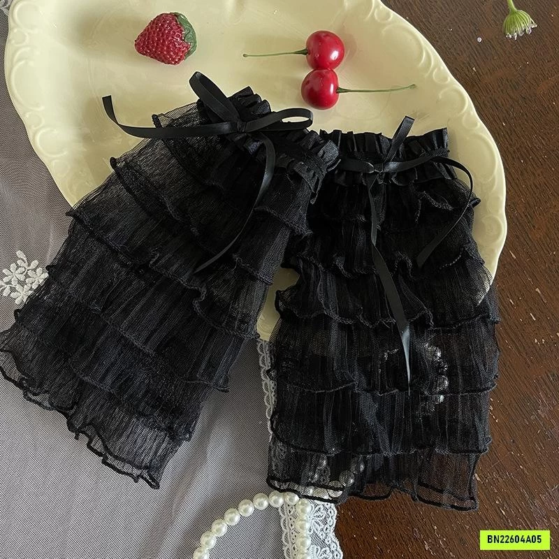 TẤT ỐNG VOAN REN XINH XẮN