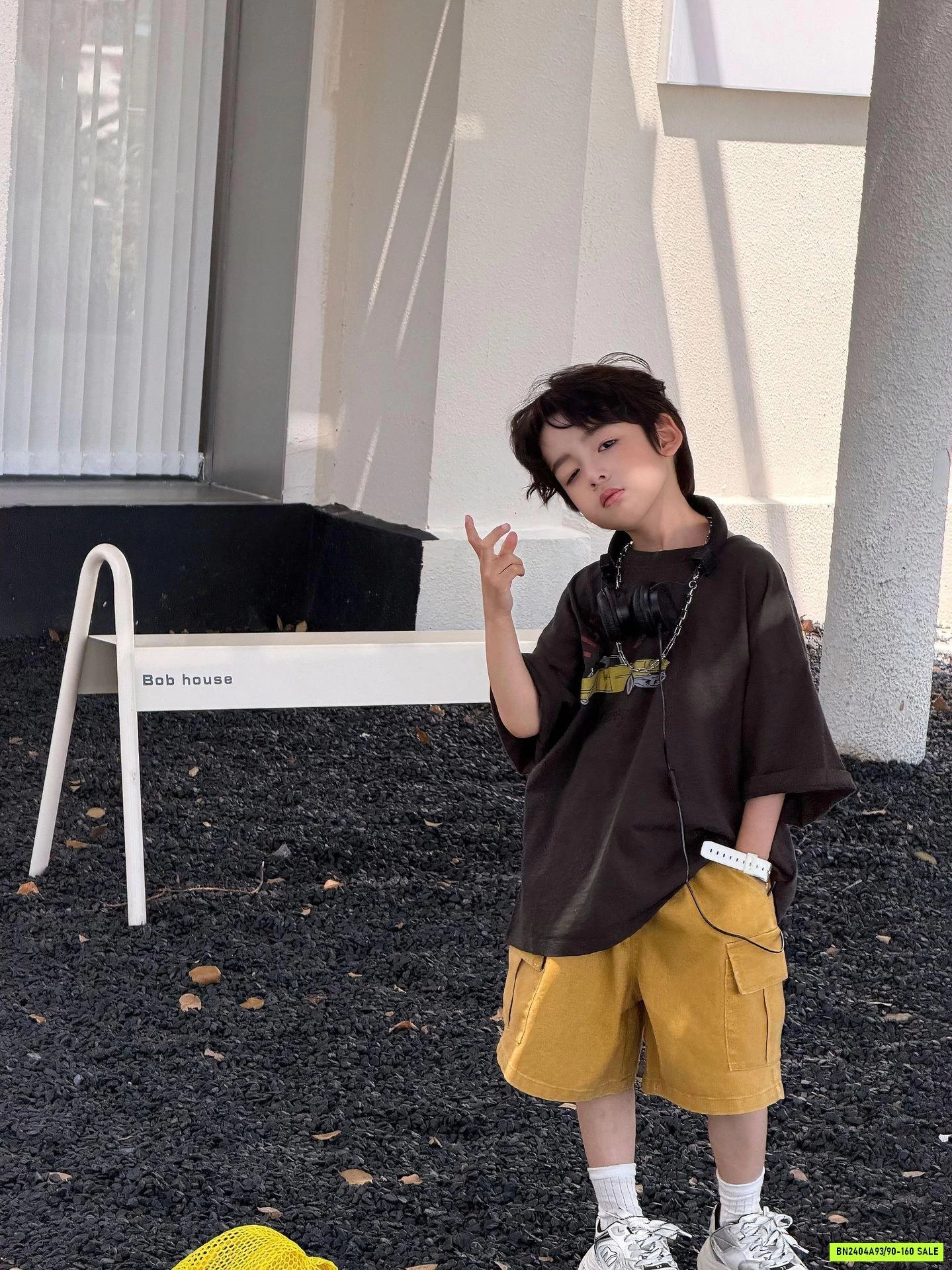 ÁO THUN NÂU IN OTO FANSHU