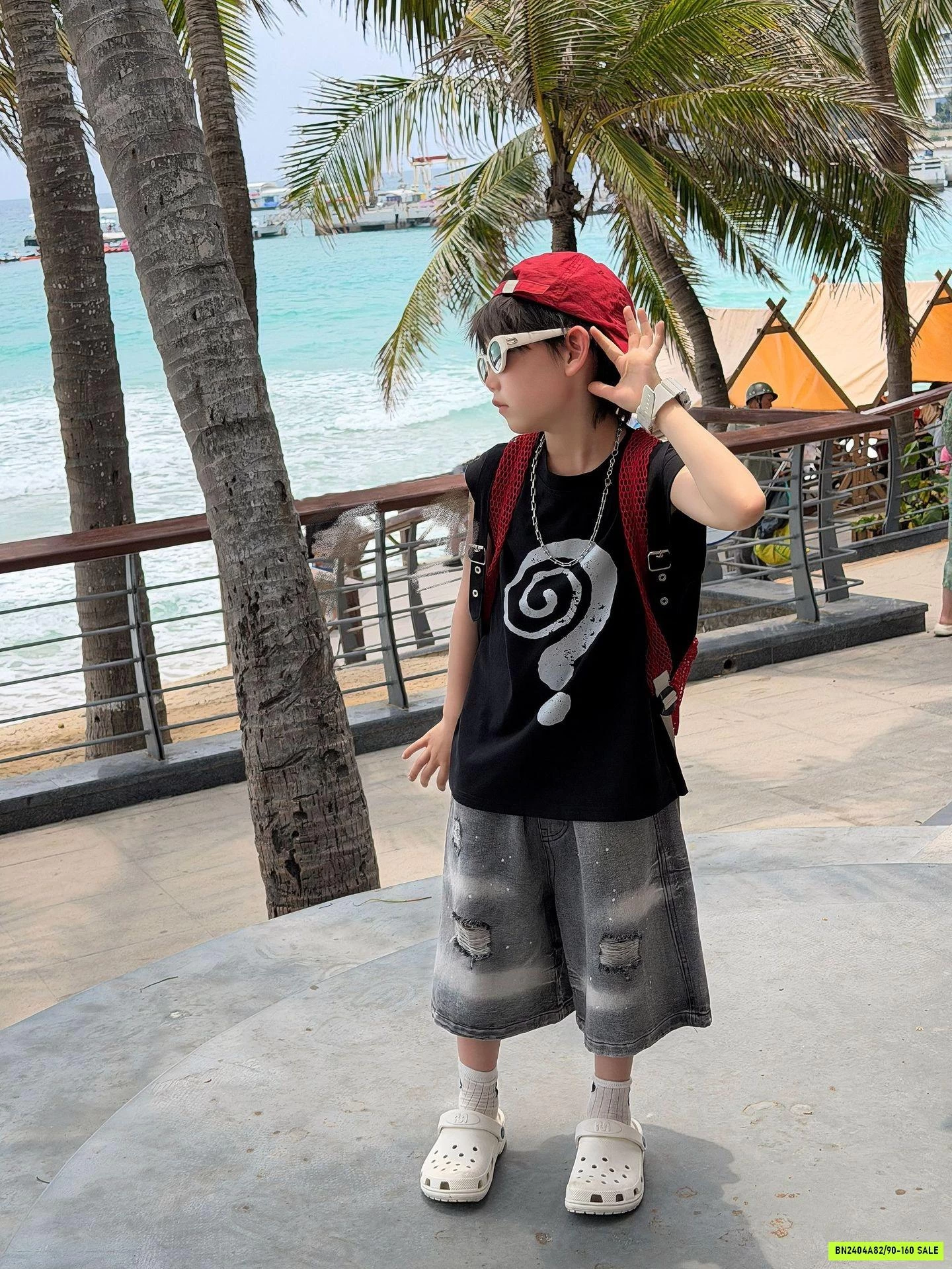 TANKTOP ĐEN DẤU HỎI CHẤM FANSHU