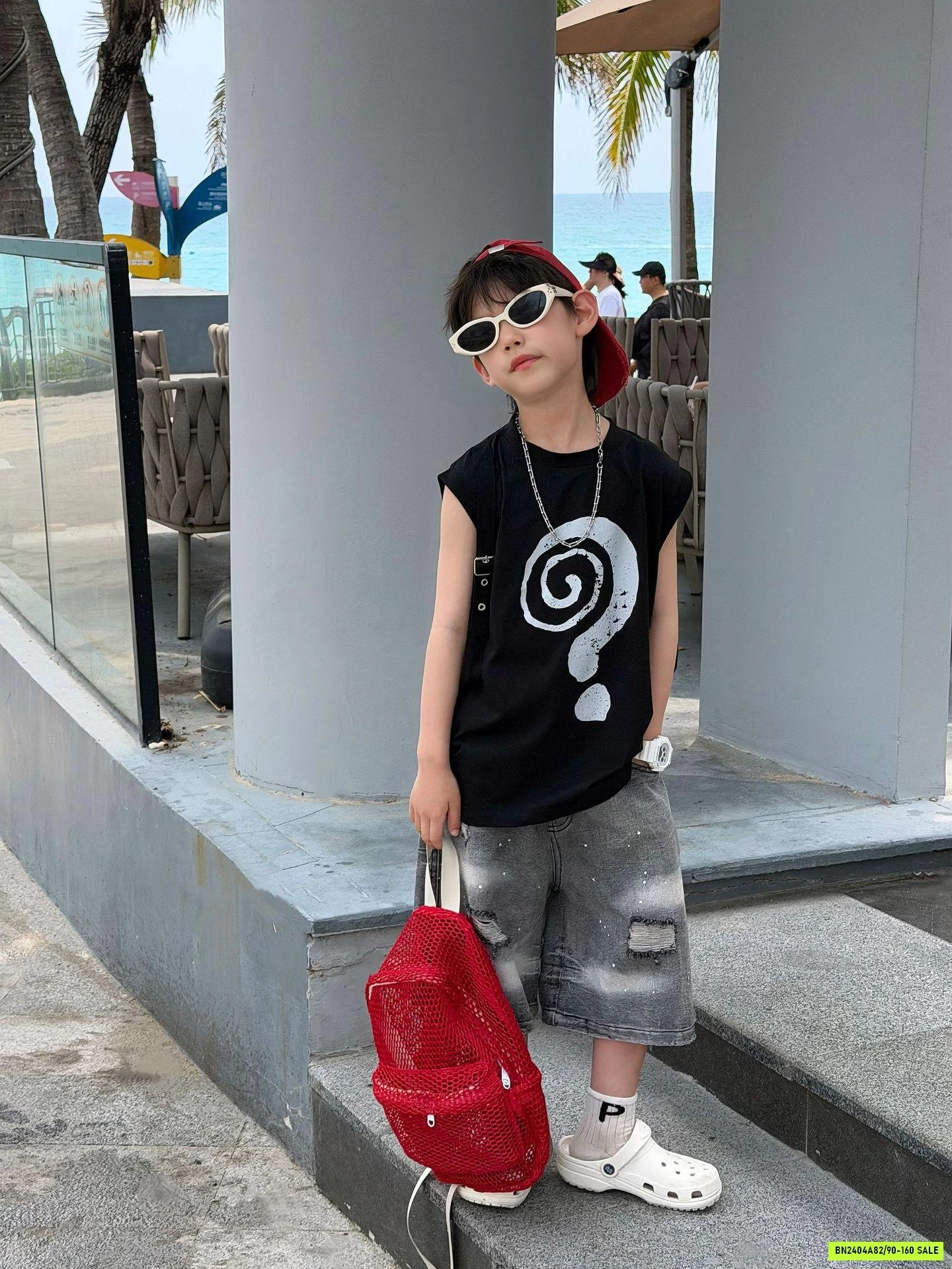 TANKTOP ĐEN DẤU HỎI CHẤM FANSHU