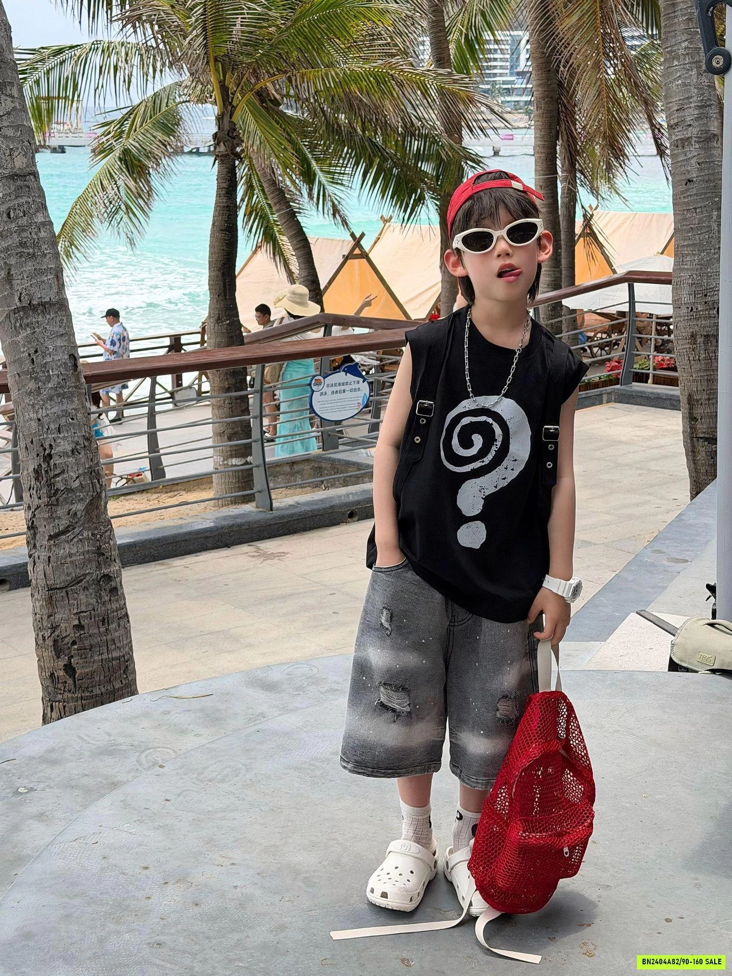 TANKTOP ĐEN DẤU HỎI CHẤM FANSHU