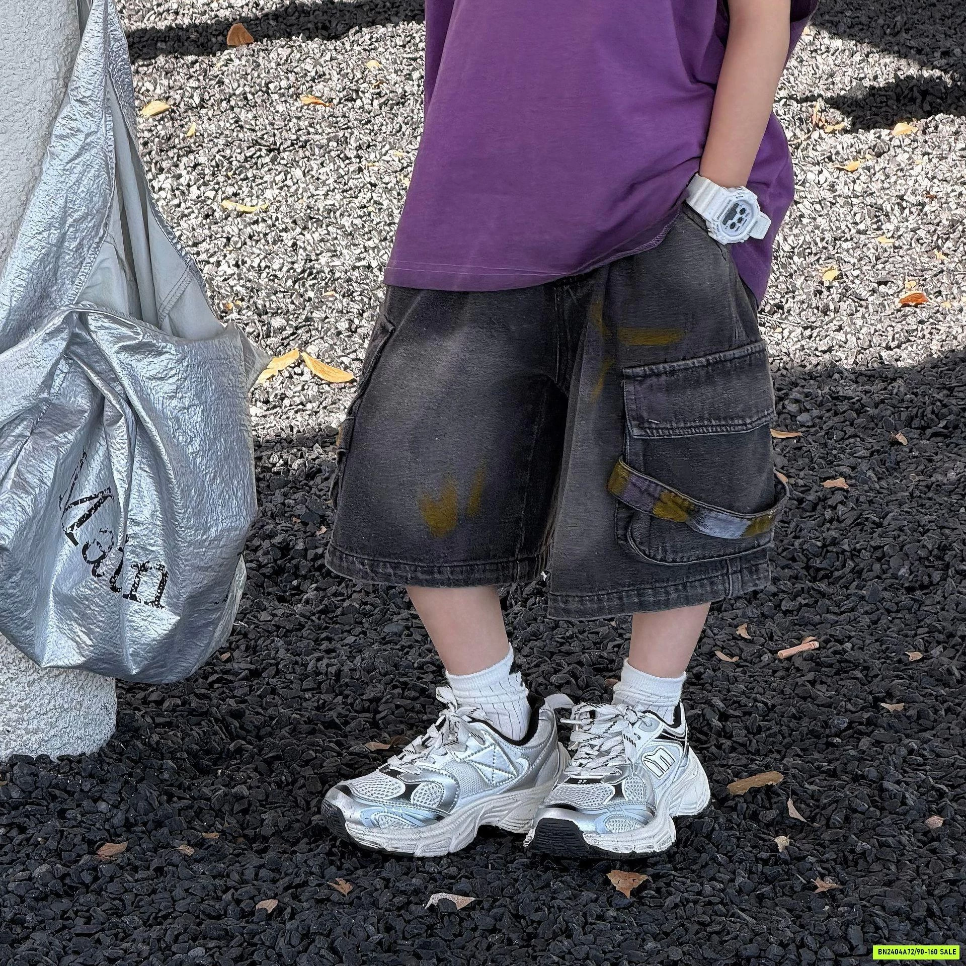 SHORT JEANS ĐEN TÚI BÊN VẨY SƠN FANSHU