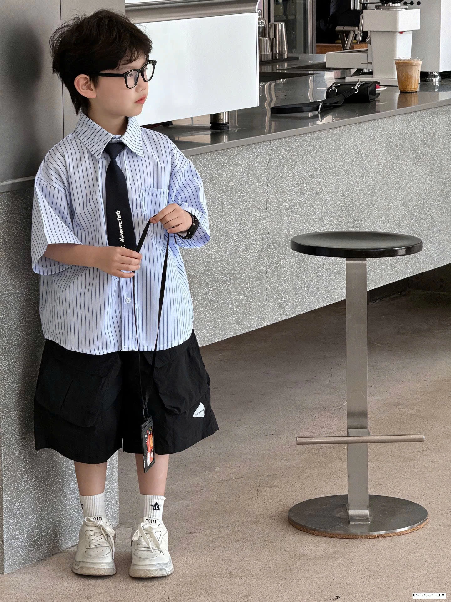 SƠ MI SỌC XANH KÈM CAVAT