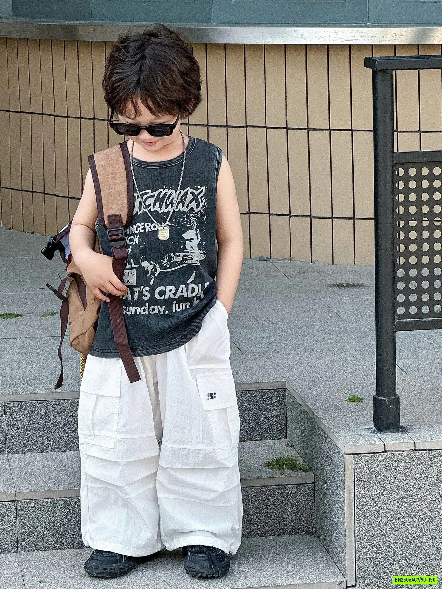 ÁO SÁT NÁCH IN CHỮ BẠC MÀU