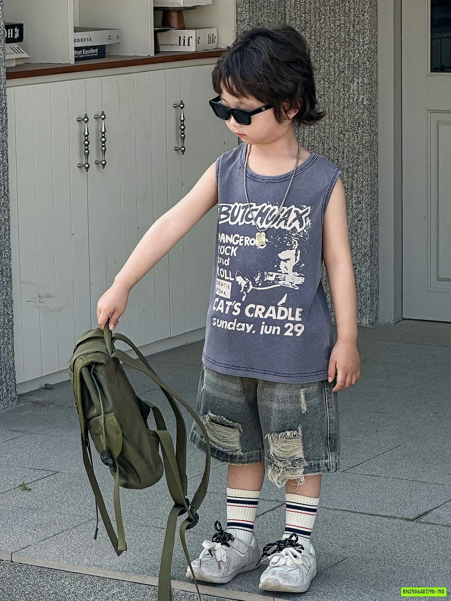 ÁO SÁT NÁCH IN CHỮ BẠC MÀU