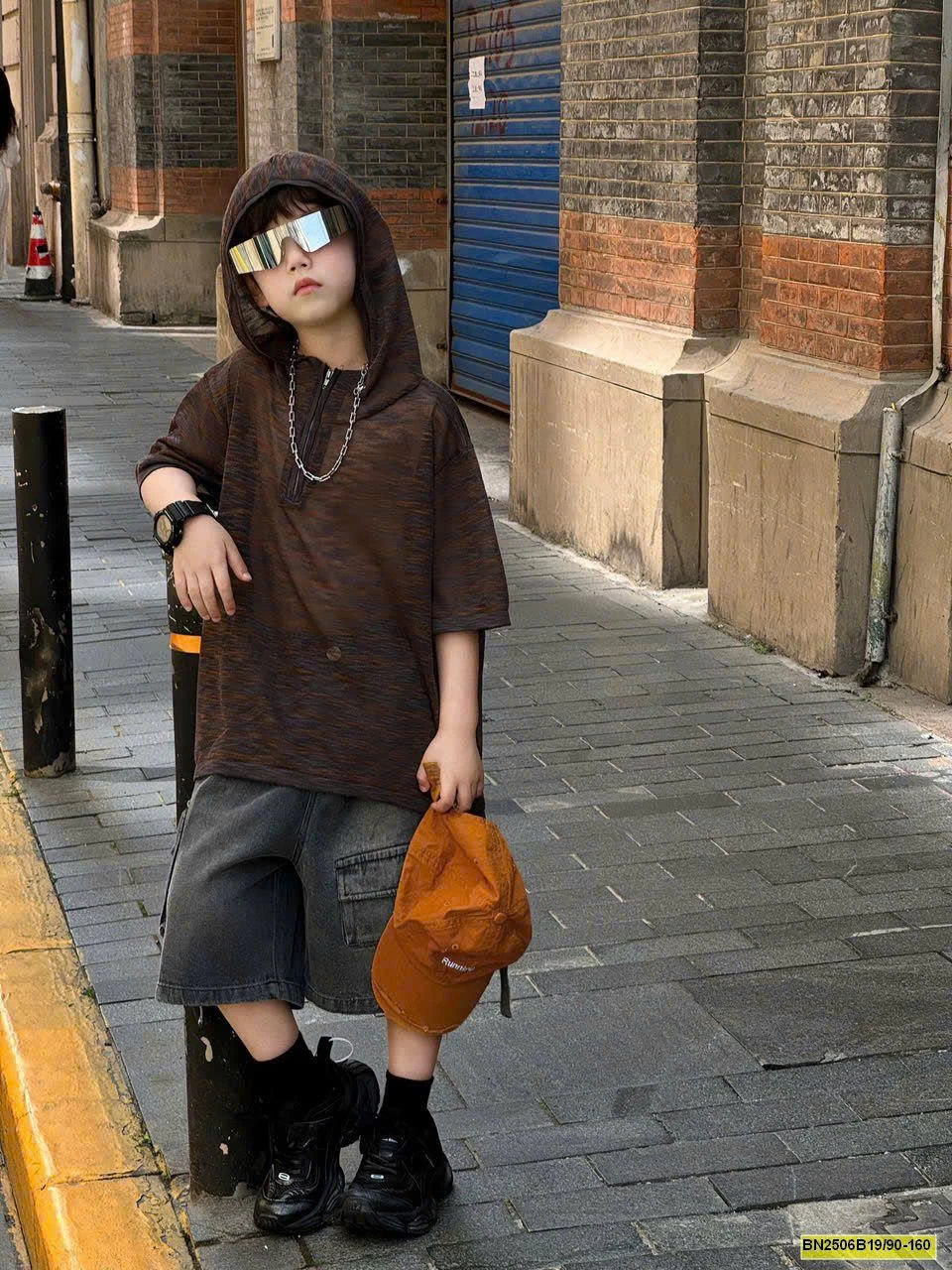 ÁO CỘC TAY CÓ MŨ