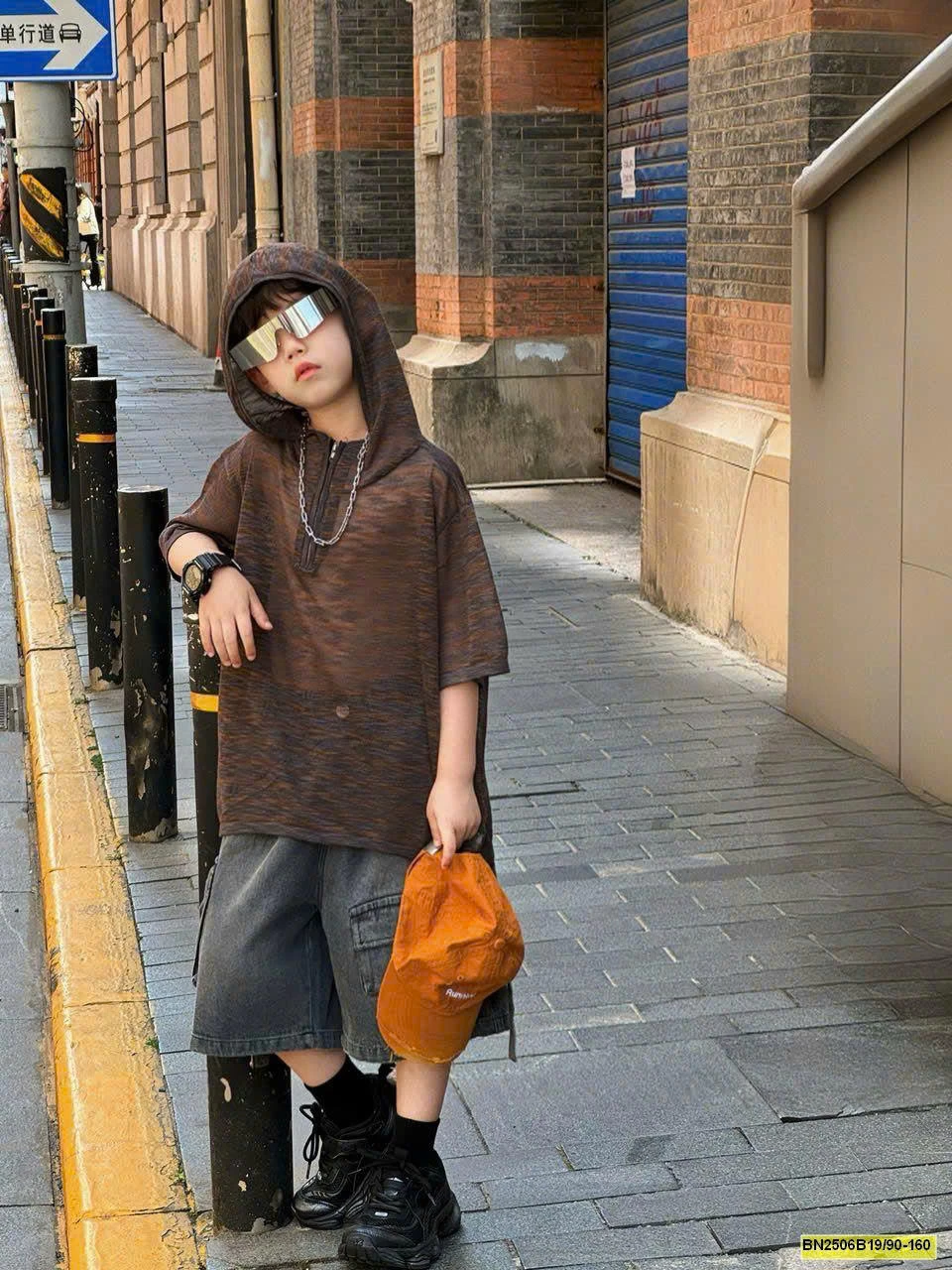 ÁO CỘC TAY CÓ MŨ