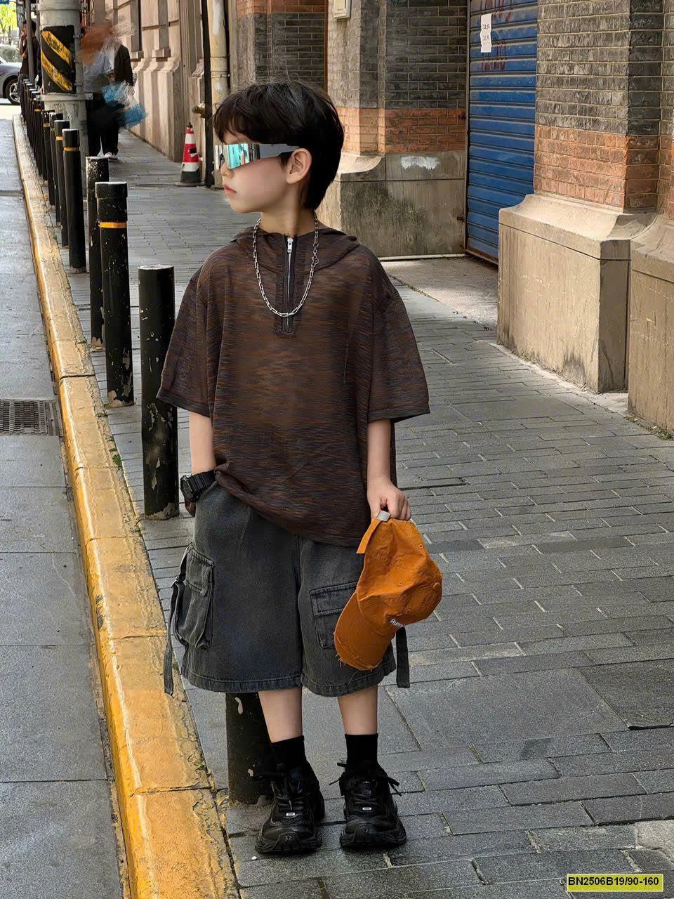 ÁO CỘC TAY CÓ MŨ