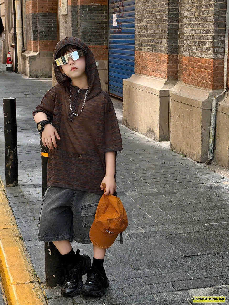 ÁO CỘC TAY CÓ MŨ