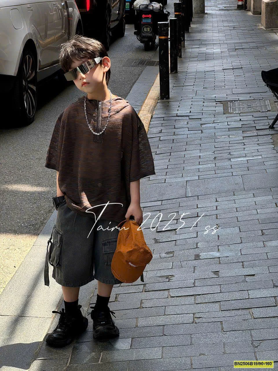 ÁO CỘC TAY CÓ MŨ