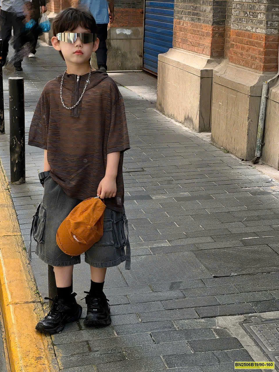 ÁO CỘC TAY CÓ MŨ