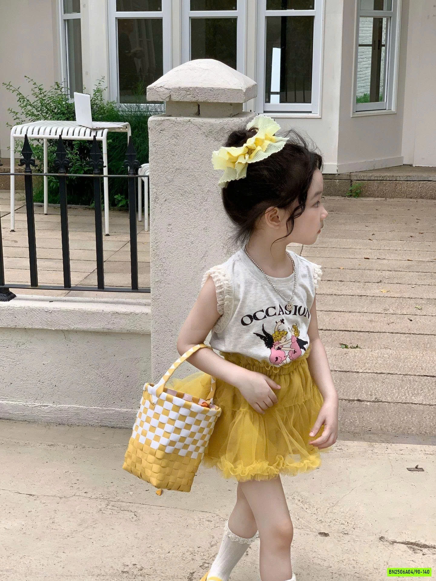 ÁO SÁT NÁCH VIỀN BÈO MIX CV TUTU VÀNG