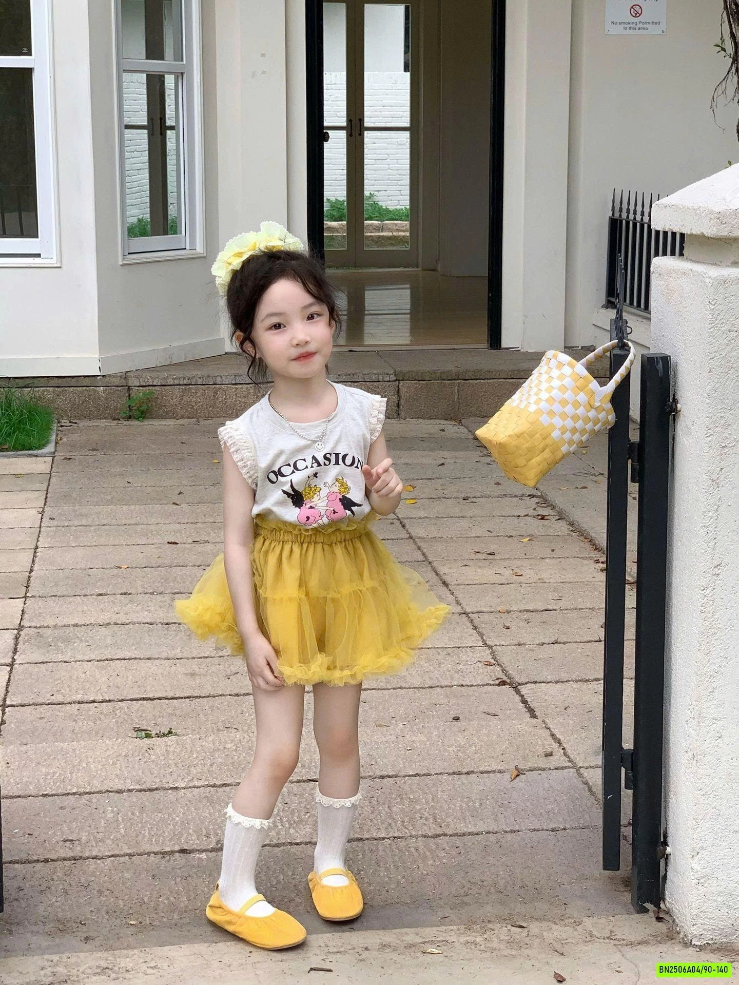 ÁO SÁT NÁCH VIỀN BÈO MIX CV TUTU VÀNG