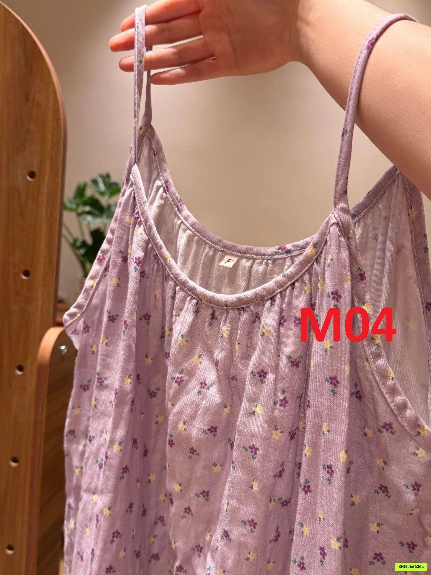 VÁY NGỦ ĐŨI 2 DÂY HOA NHÍ