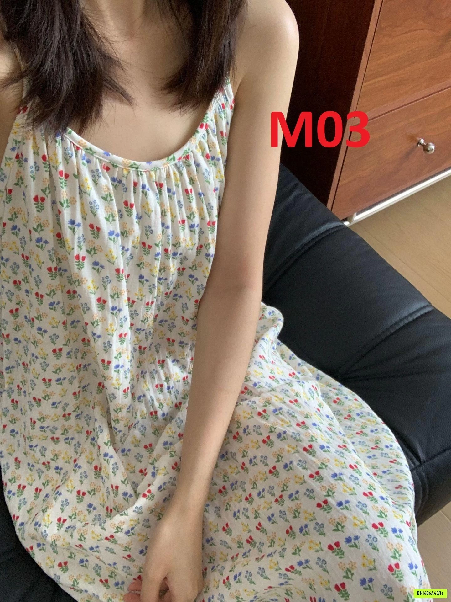 VÁY NGỦ ĐŨI 2 DÂY HOA NHÍ