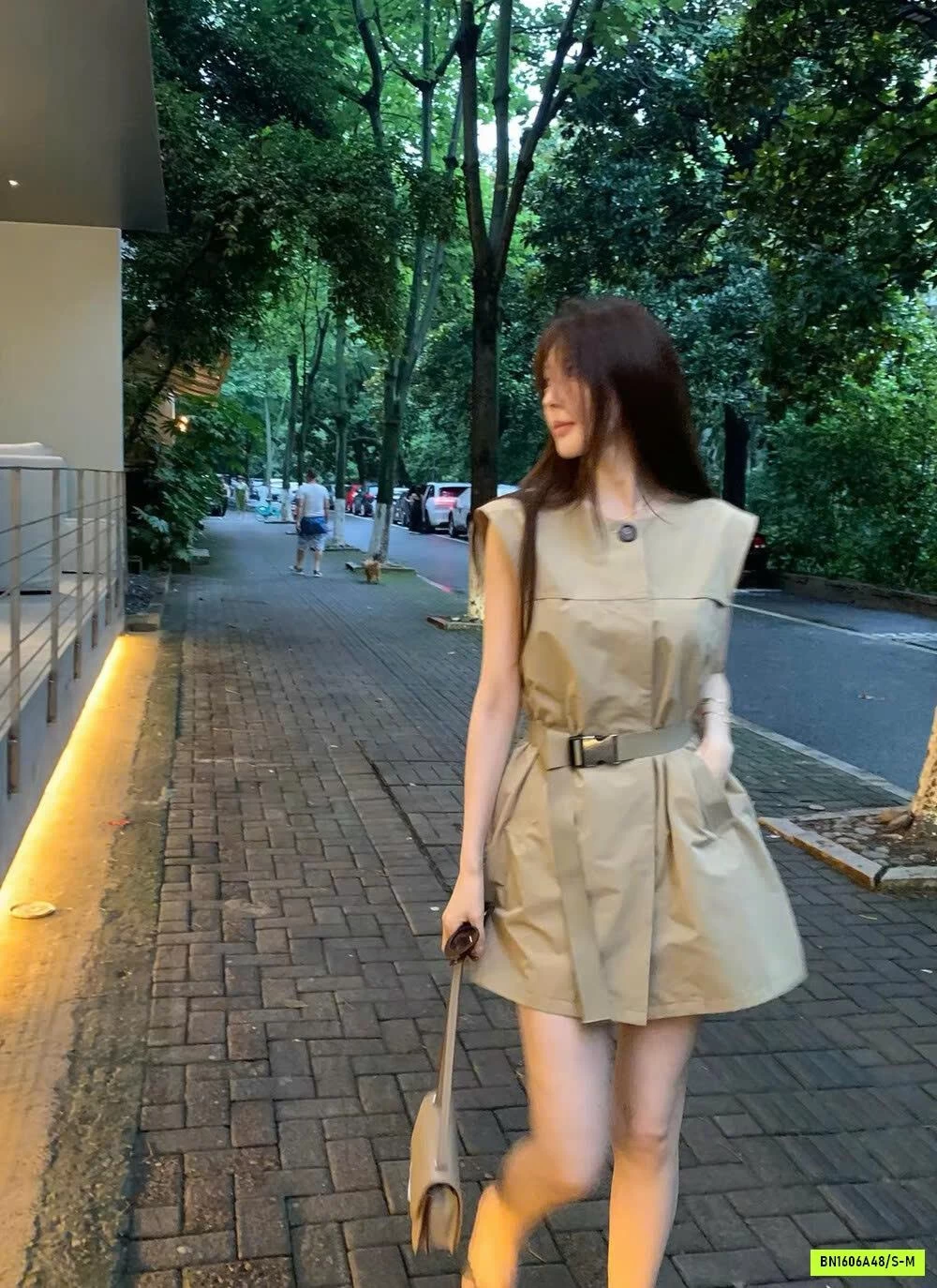 ĐẦM MĂNG TÔ KÈM BELT YJIA
