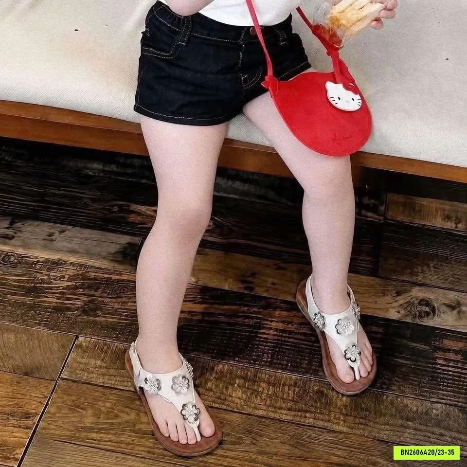 SANDAL ĐÍNH HOA SIÊU XINHHHH