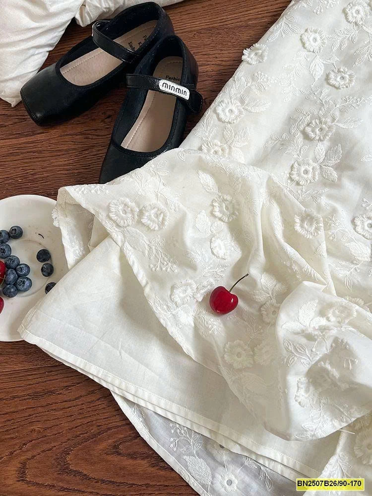 ĐẨM TRẮNG HOA NỔI AMBB 25E005