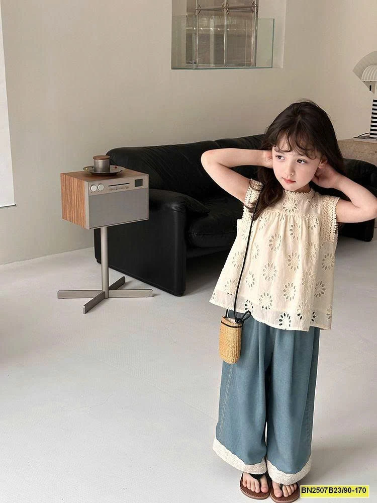 SÉT ÁO REN SÁT NÁCH MIX QUẦN DENIM AMBB 25E007