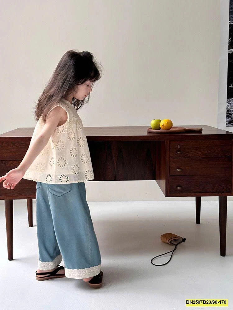 SÉT ÁO REN SÁT NÁCH MIX QUẦN DENIM AMBB 25E007