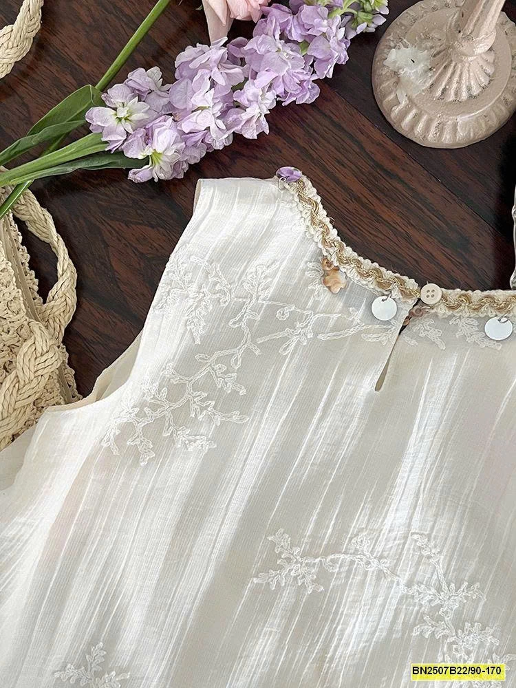 ĐẤM THÊU HOA SÁT NÁCH AMBB 25E026