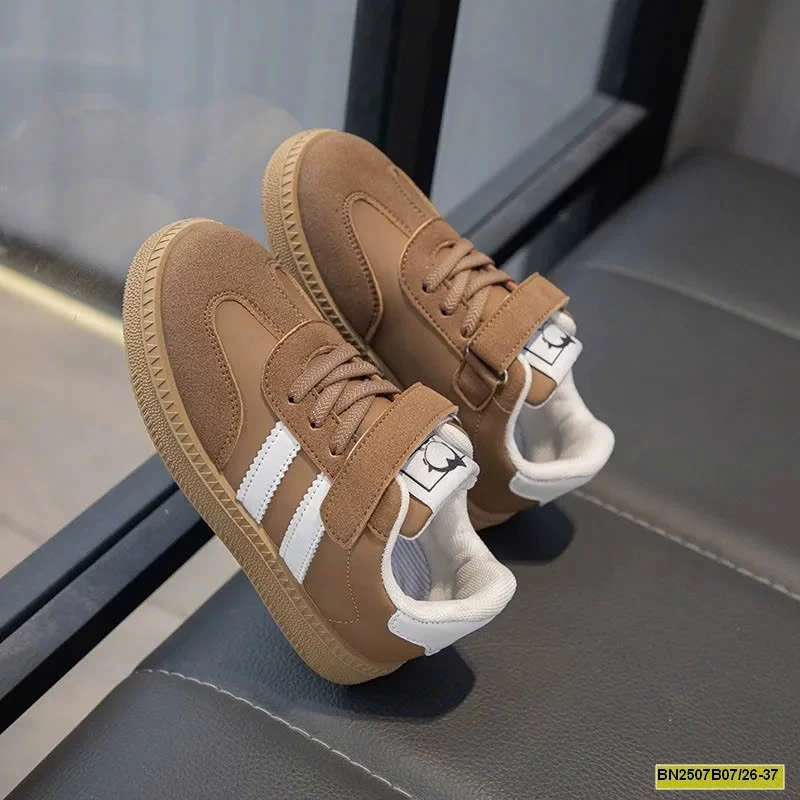 GIÀY THỂ THAO DA LỘN 2 VẠCH QUỐC DÂN