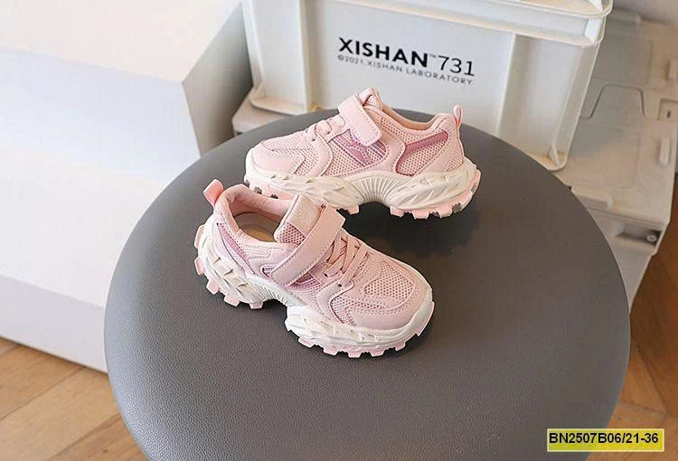 GIÀY THỂ THAO QUAI DÁN CHO BÉ