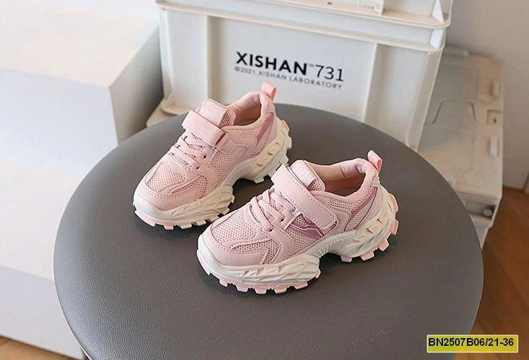 GIÀY THỂ THAO QUAI DÁN CHO BÉ