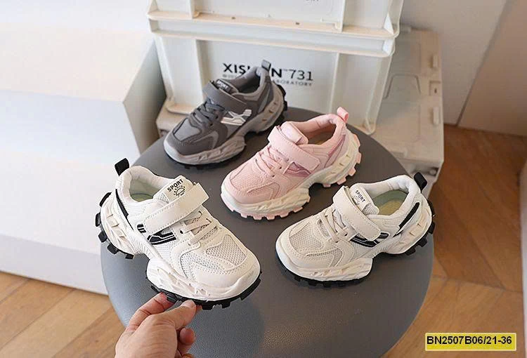 GIÀY THỂ THAO QUAI DÁN CHO BÉ