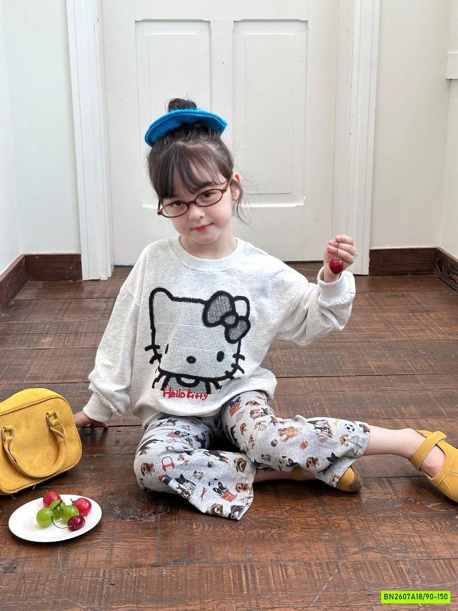 SÉT ÁO NỈ MIX QUẦN LOE KITTY