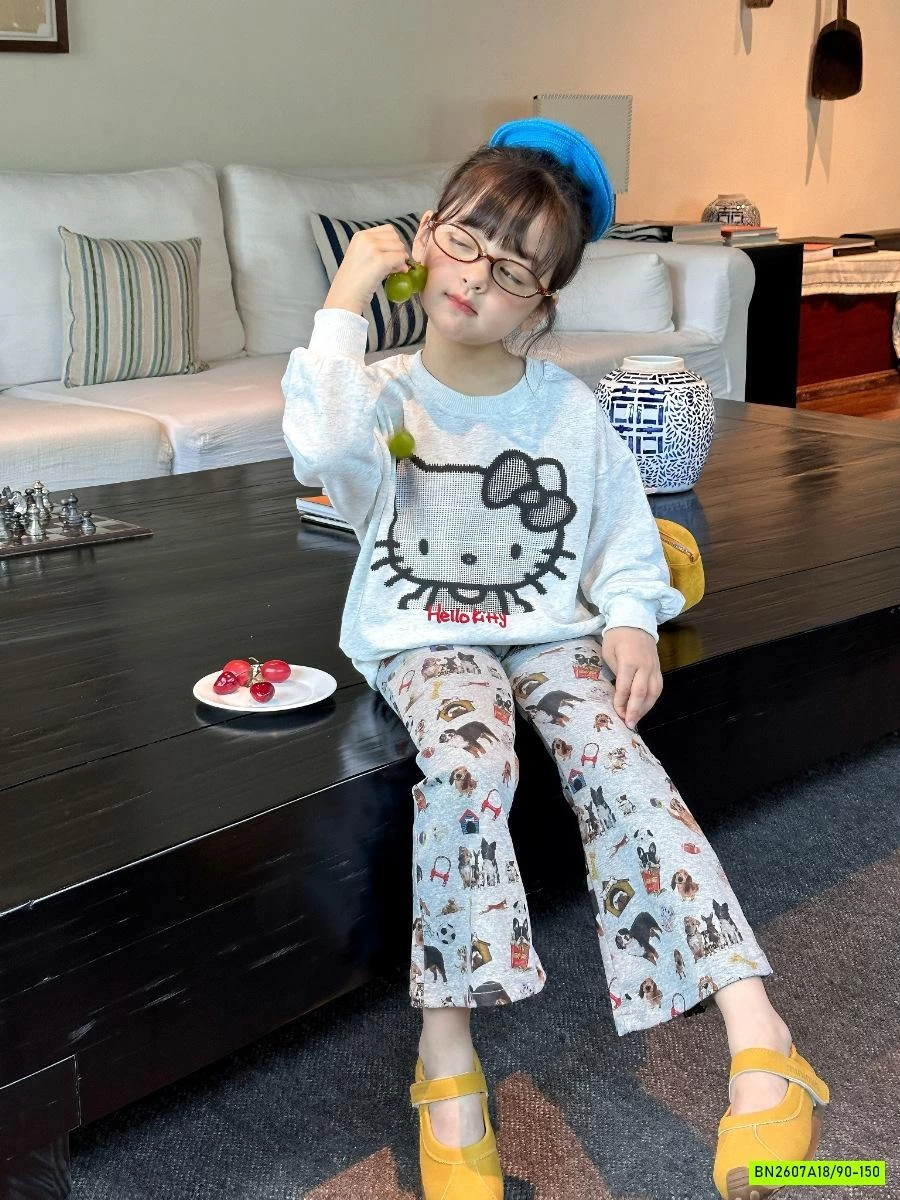 SÉT ÁO NỈ MIX QUẦN LOE KITTY