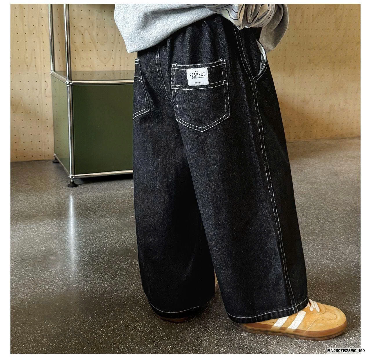 QUẦN JEAN SUÔNG ĐEN