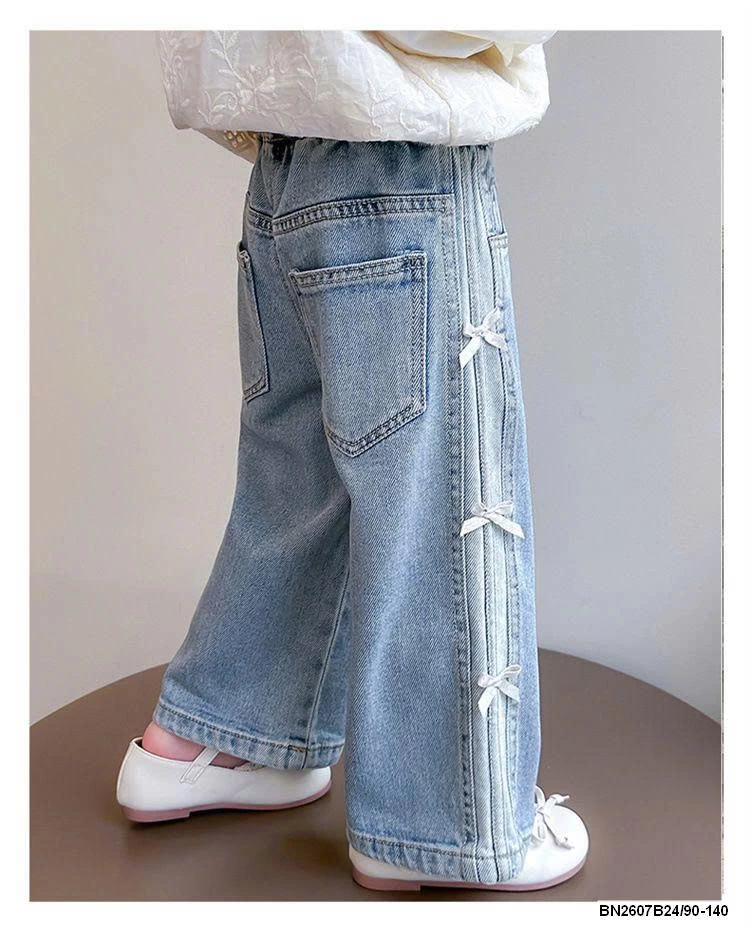 QUẦN JEAN ĐÍNH NƠ SỌC BÊN