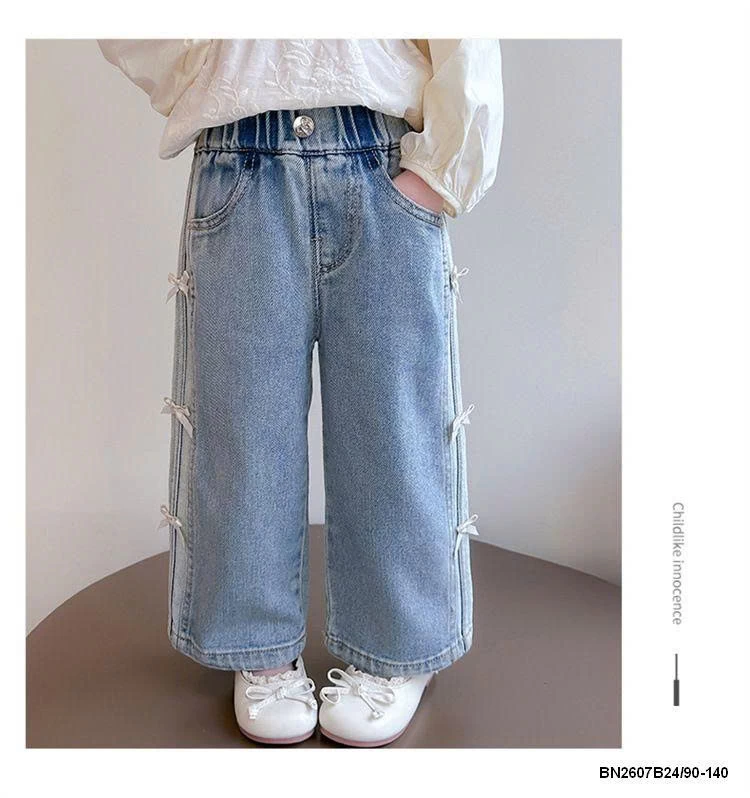 QUẦN JEAN ĐÍNH NƠ SỌC BÊN