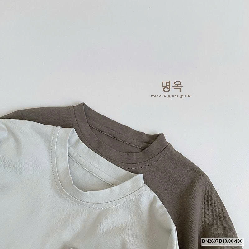 ÁO THUN DÀI TAY TÚI NGỰC THỜI TRANG