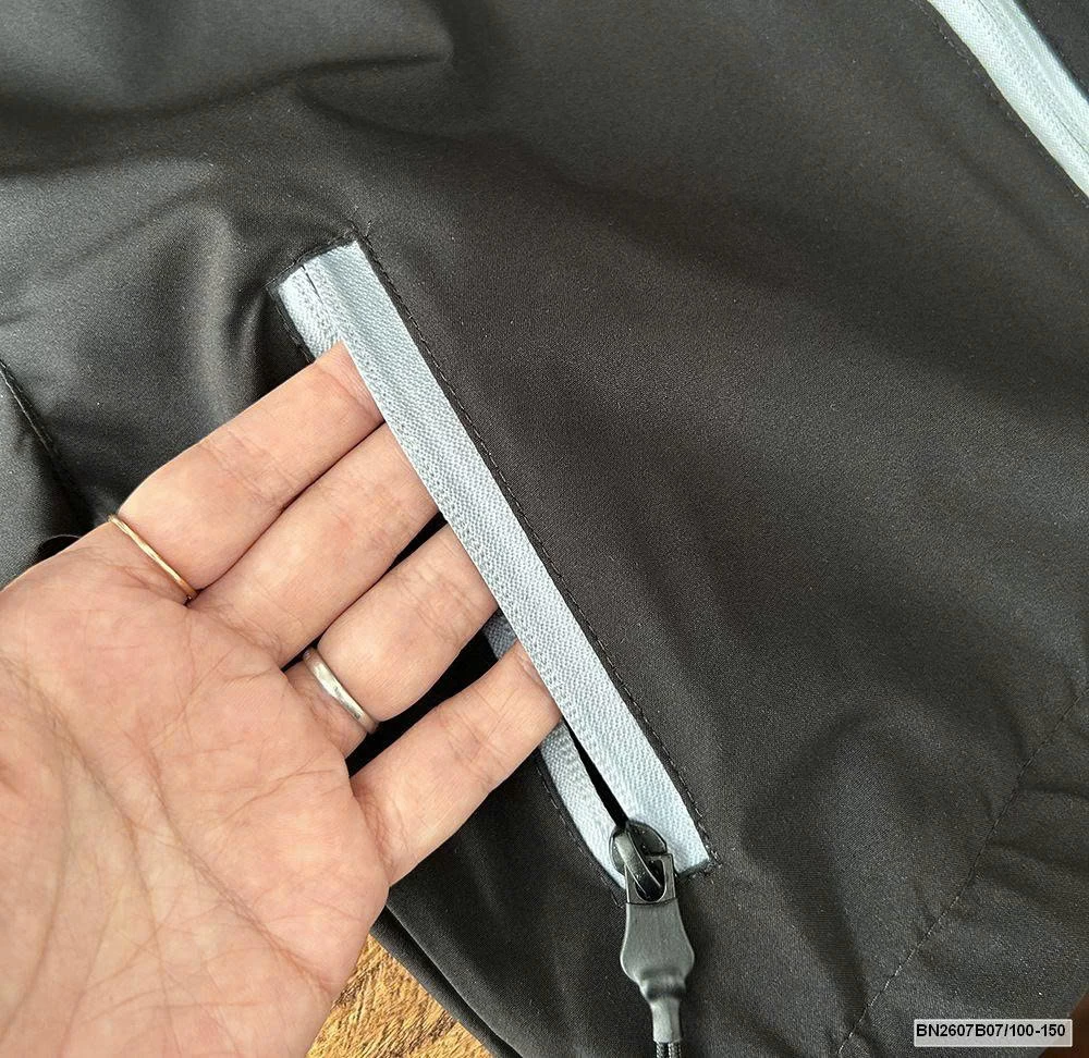 ÁO KHOÁC GIÓ 2 LỚP XƯƠNG KHỦNG LONG