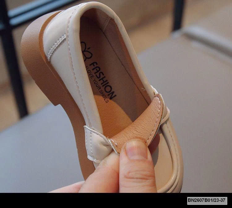 GIÀY MOCA QUỐC DÂN