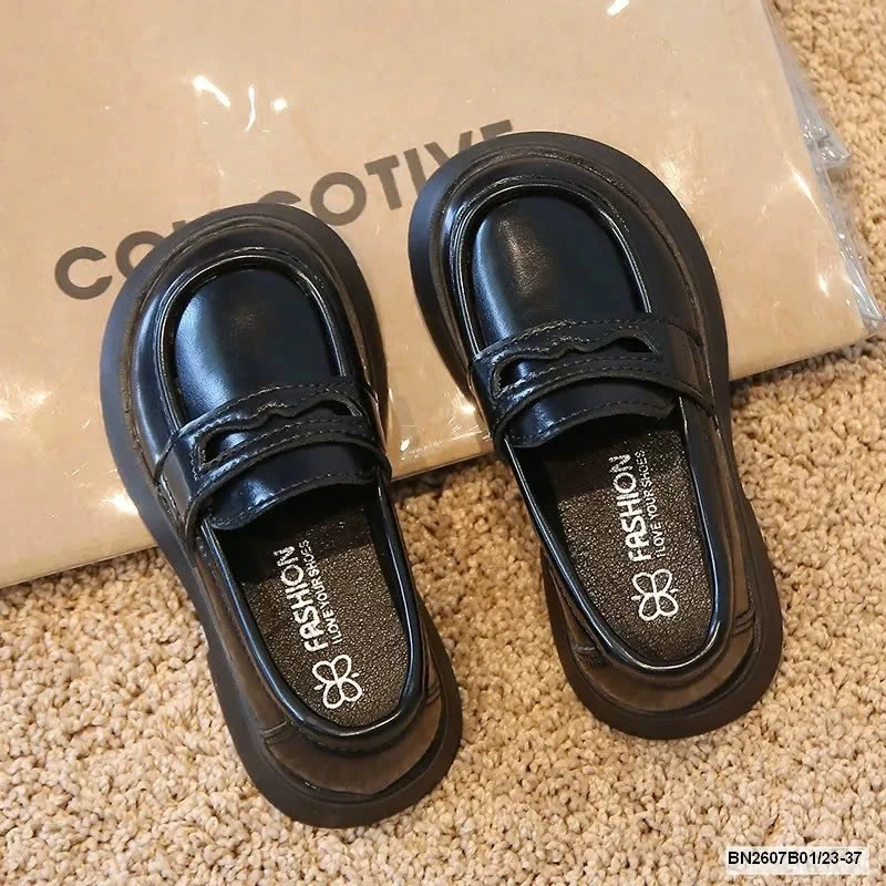 GIÀY MOCA QUỐC DÂN