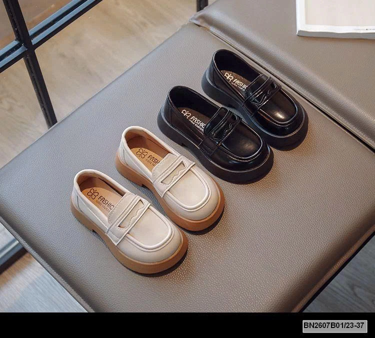 GIÀY MOCA QUỐC DÂN